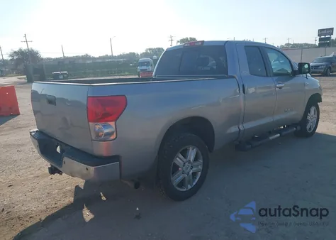 2008 Toyota Tundra Limited 5.7L V8 z USA, uszkodzony, nr VIN 5TFBV58188X047851
